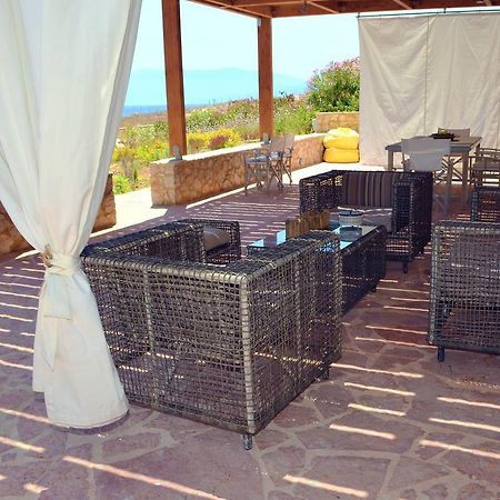 Belvedere Private Luxury Beach Villa Chalki Town Room photo